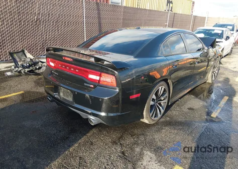 2013 Dodge Charger Srt8 z USA, uszkodzony, nr VIN 2C3CDXEJ3DH507458